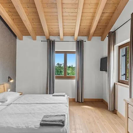 Bonassini By Interhome *
