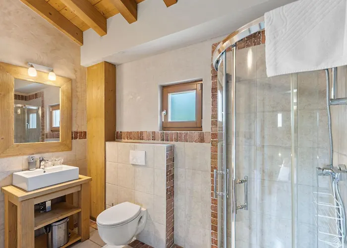 Bonassini By Interhome Jursici